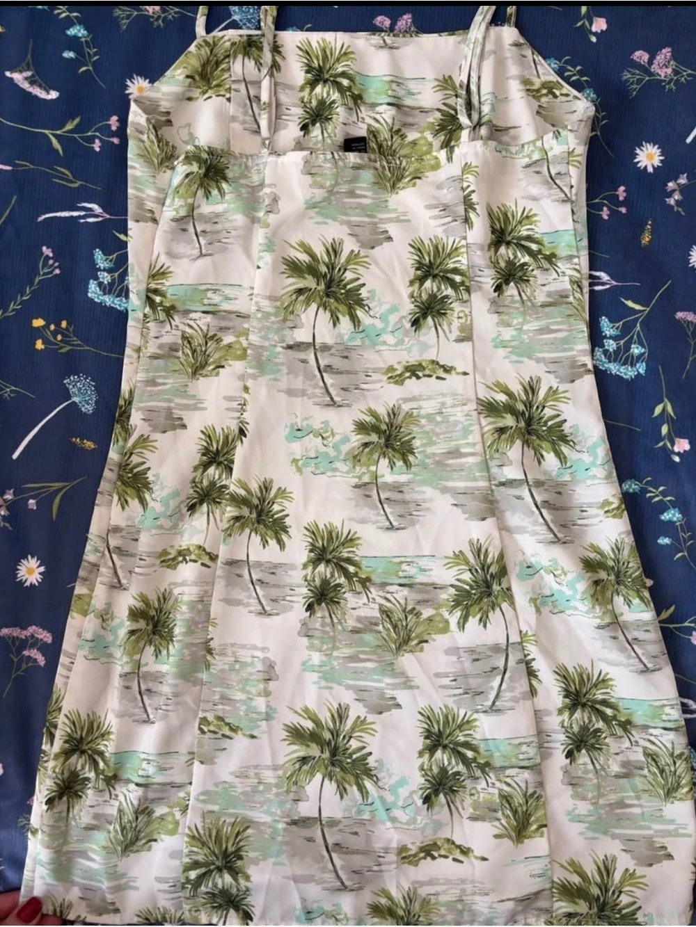 Forever 21 Palm Print Mini Dress Size Small - Picture 3 of 5